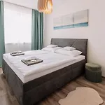 Revon Business Apartment, Senec Apartman *