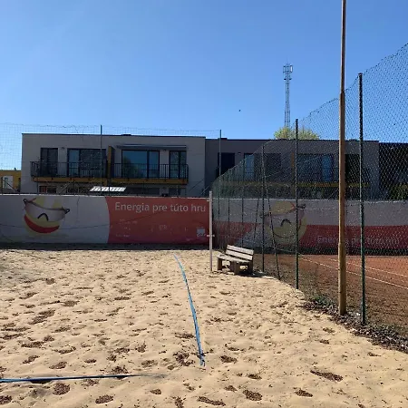 Revon Modern Business Apartment, Senec