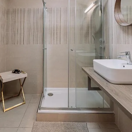 Revon Business Apartment, Appartamento Senec