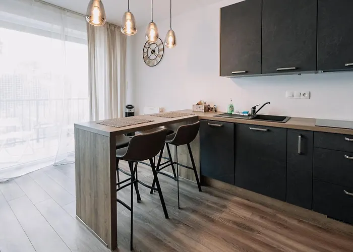 Daire Revon Modern Business Apartment, *