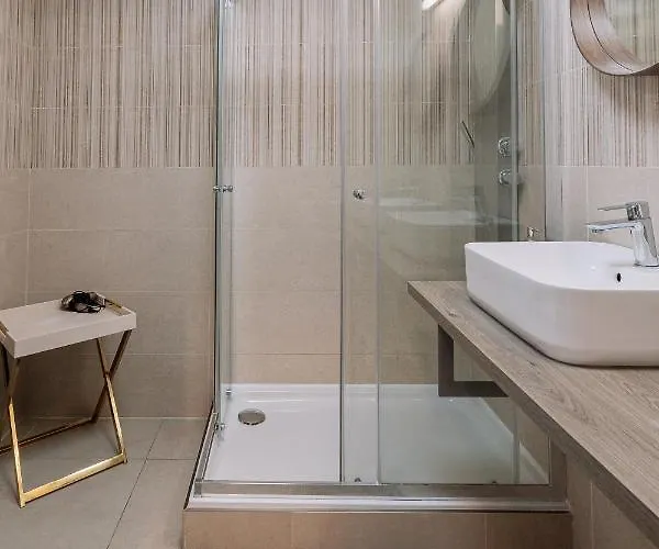 Revon Modern Business Apartment, Daire Senec