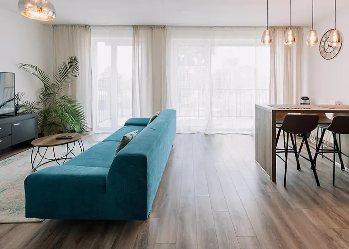 Daire Revon Modern Business Apartment, *